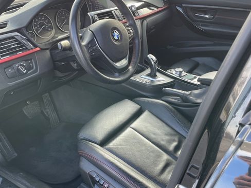 Used 2013 BMW 335i xDrive Sedan AWD/4WD image 9
