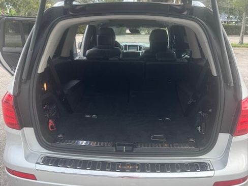 Used 2015 Mercedes-Benz GL 450 4MATIC image 9