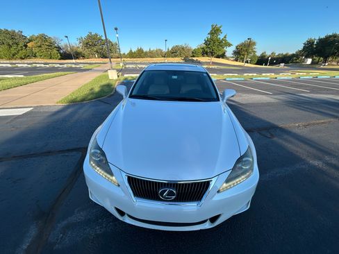 Used 2012 Lexus IS 250 w/ Premium Pkg Value Edition RWD image 6