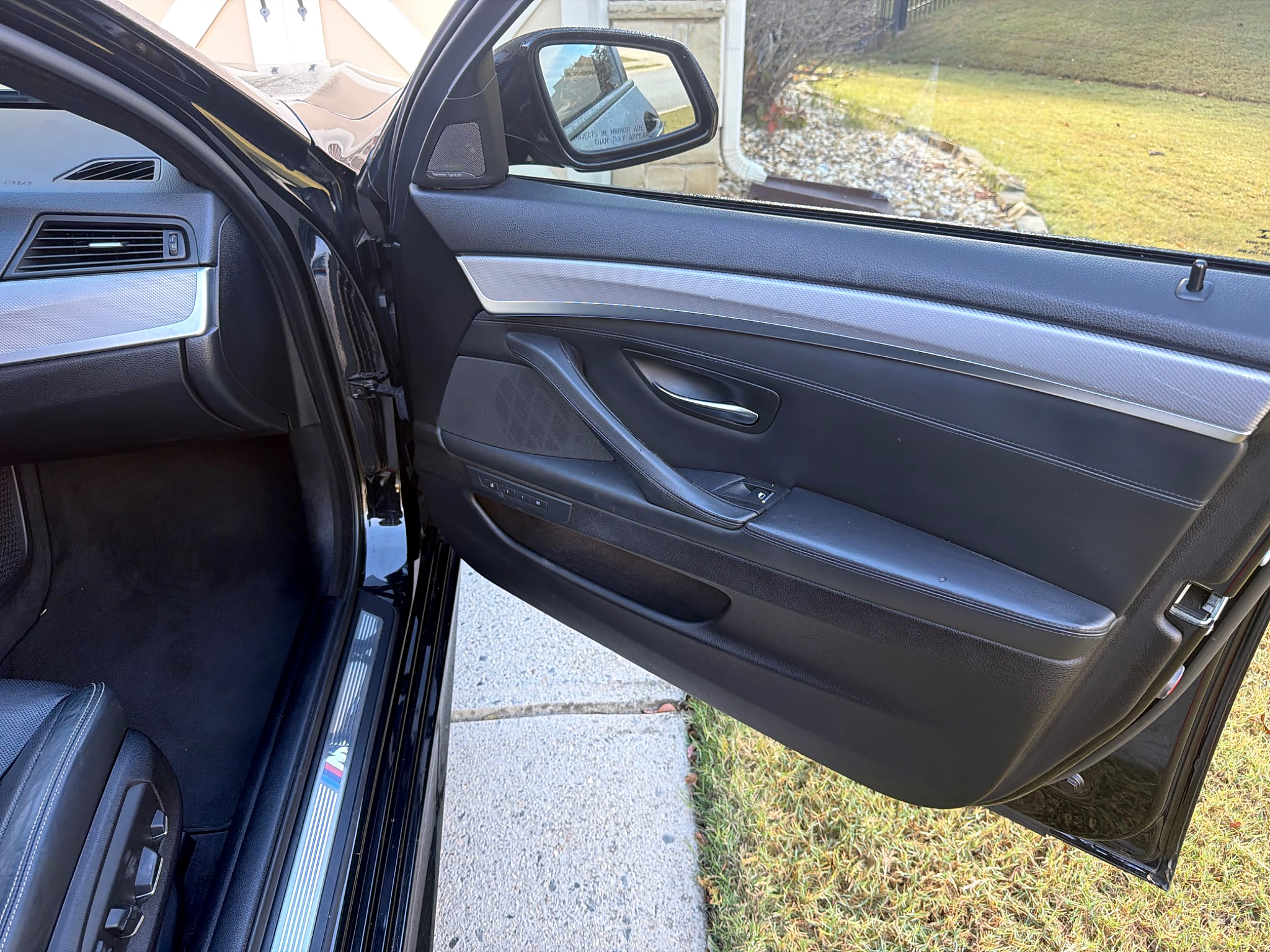 Used 2016 BMW 535i Sedan RWD image 16