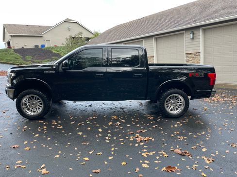 Used 2020 Ford F150 Lariat image 5