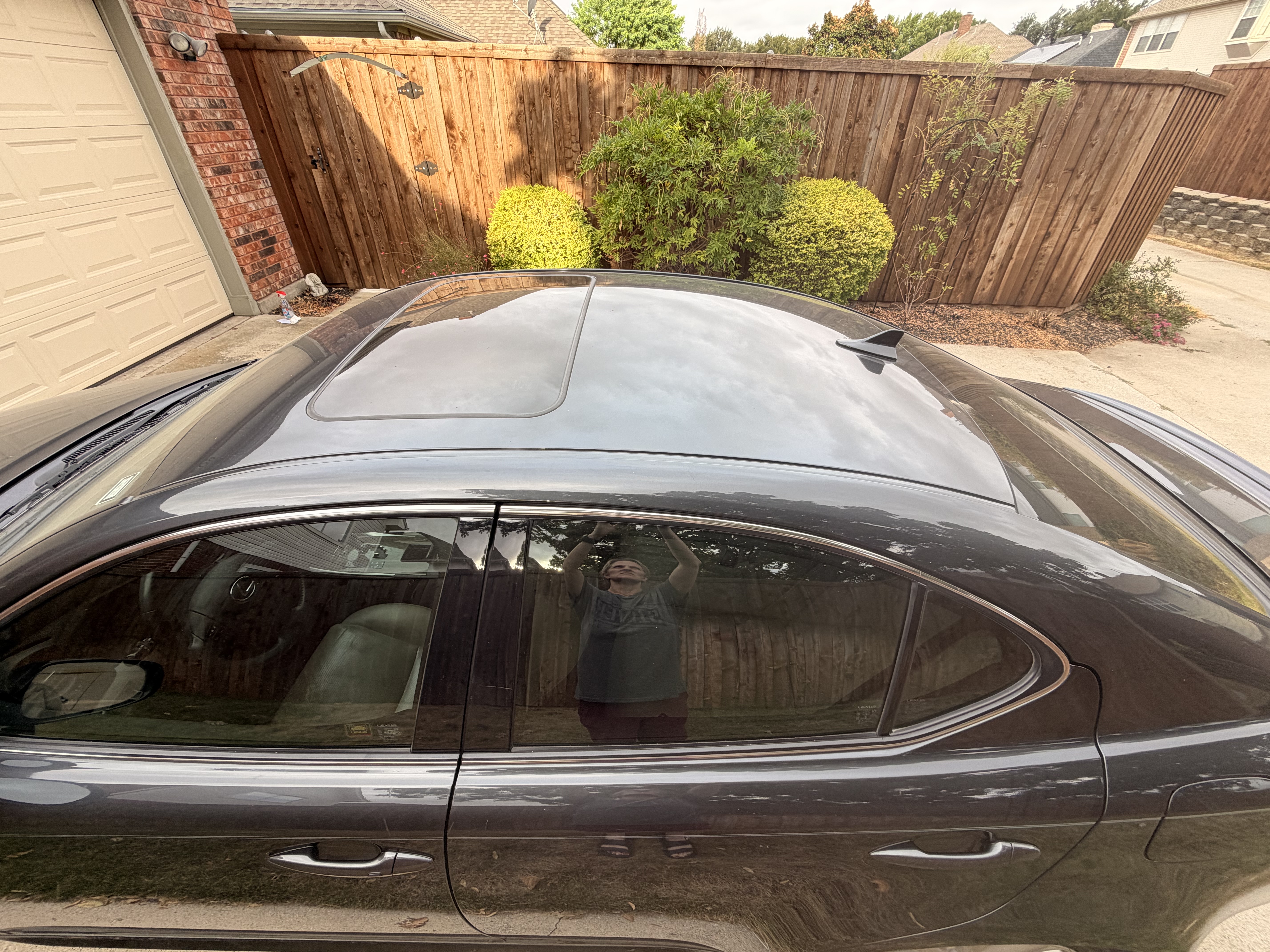 Used 2010 Lexus IS 350 w/ Preferred Accessory Package RWD image 14