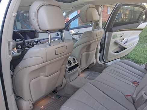 Used 2019 Mercedes-Benz S 560 S 560 Sedan 4D image 12