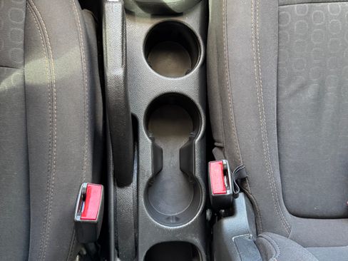 Used 2017 Chevrolet Trax LS image 19