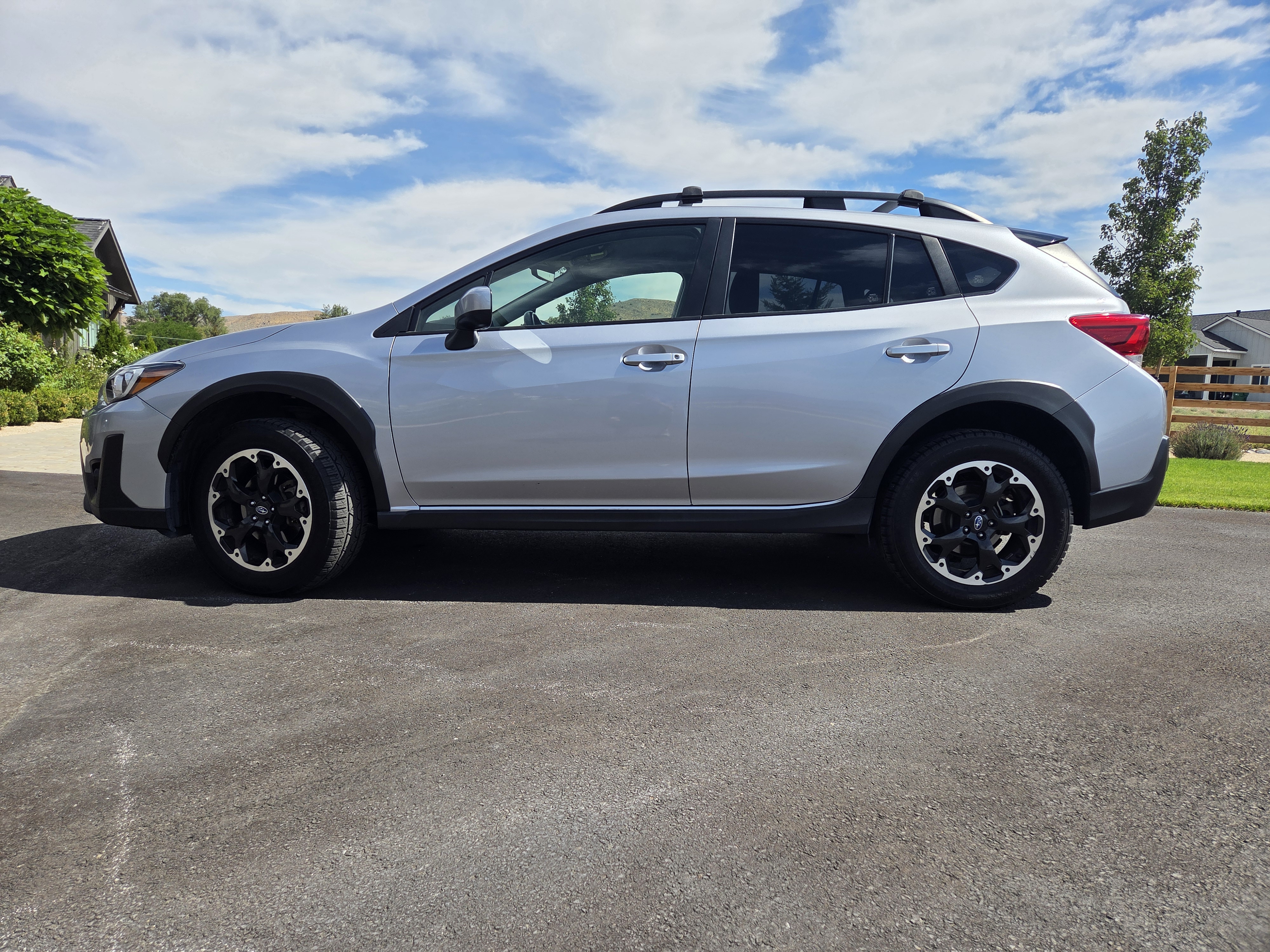 Used 2021 Subaru Crosstrek 2.0i Premium AWD/4WD image 4