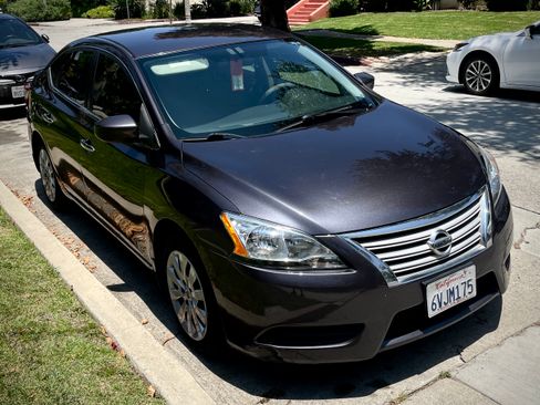 Used 2014 Nissan Sentra S FWD image 6