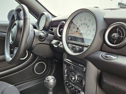 Used 2013 MINI Cooper Coupe S image 11