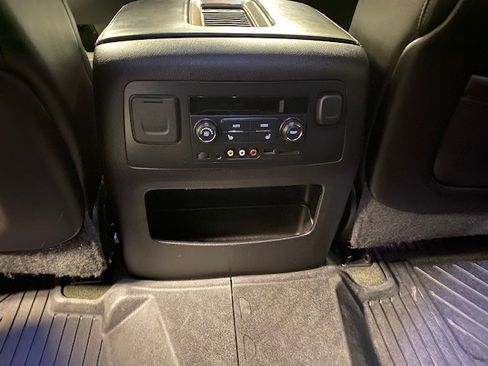 Used 2016 GMC Yukon Denali w/ Open Road Package image 21