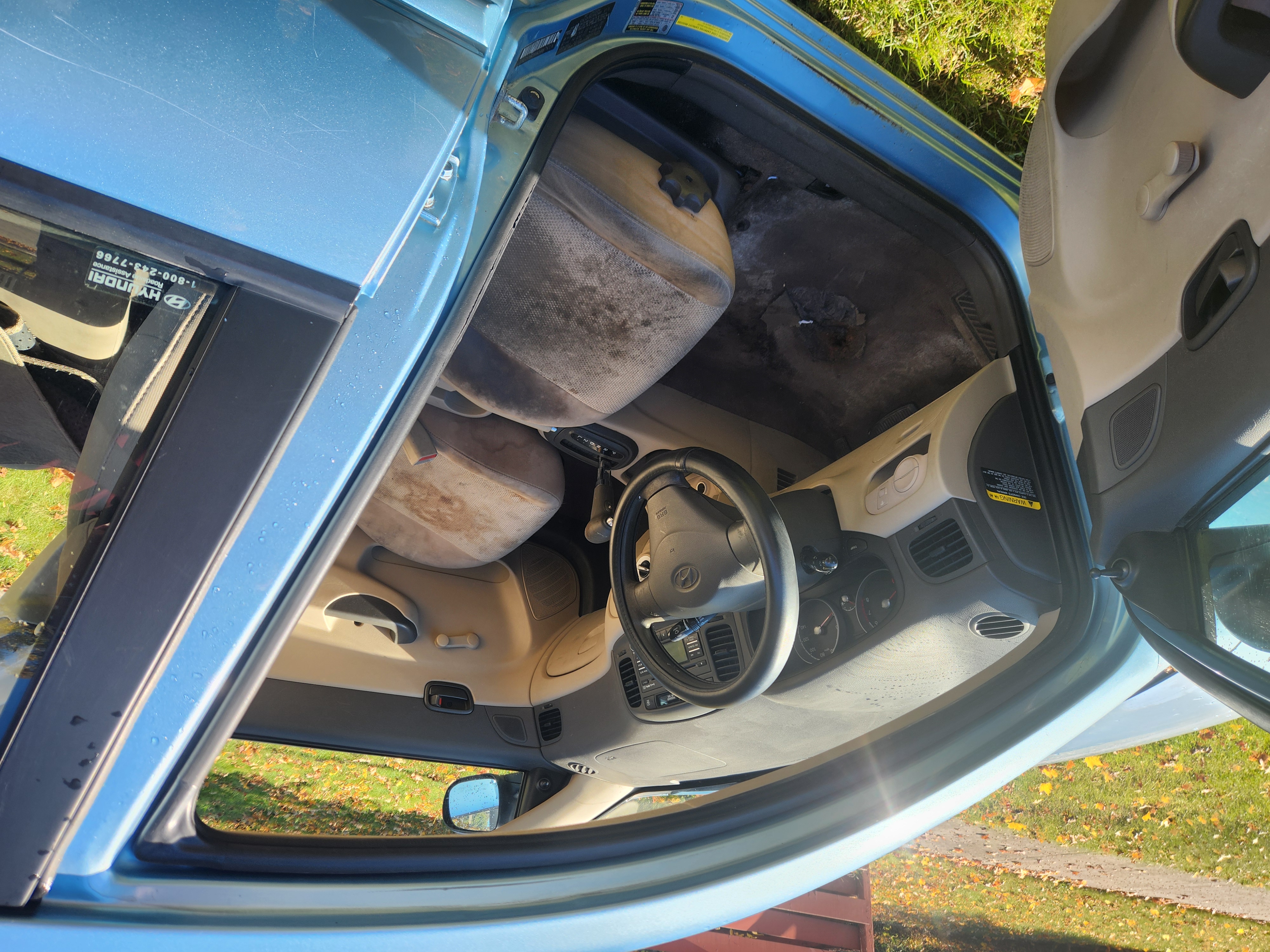 Used 2010 Hyundai Accent GLS FWD image 19
