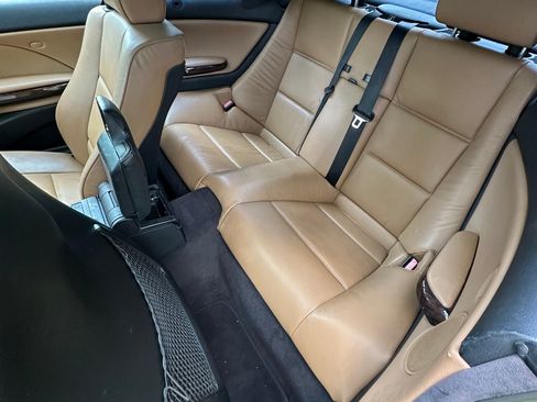 Used 2003 BMW 325Ci Convertible image 9