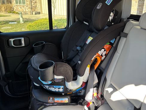 Used 2021 Jeep Gladiator Mojave image 18