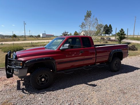 Used 2001 Dodge Ram 2500 Truck 4x4 Quad Cab image 1