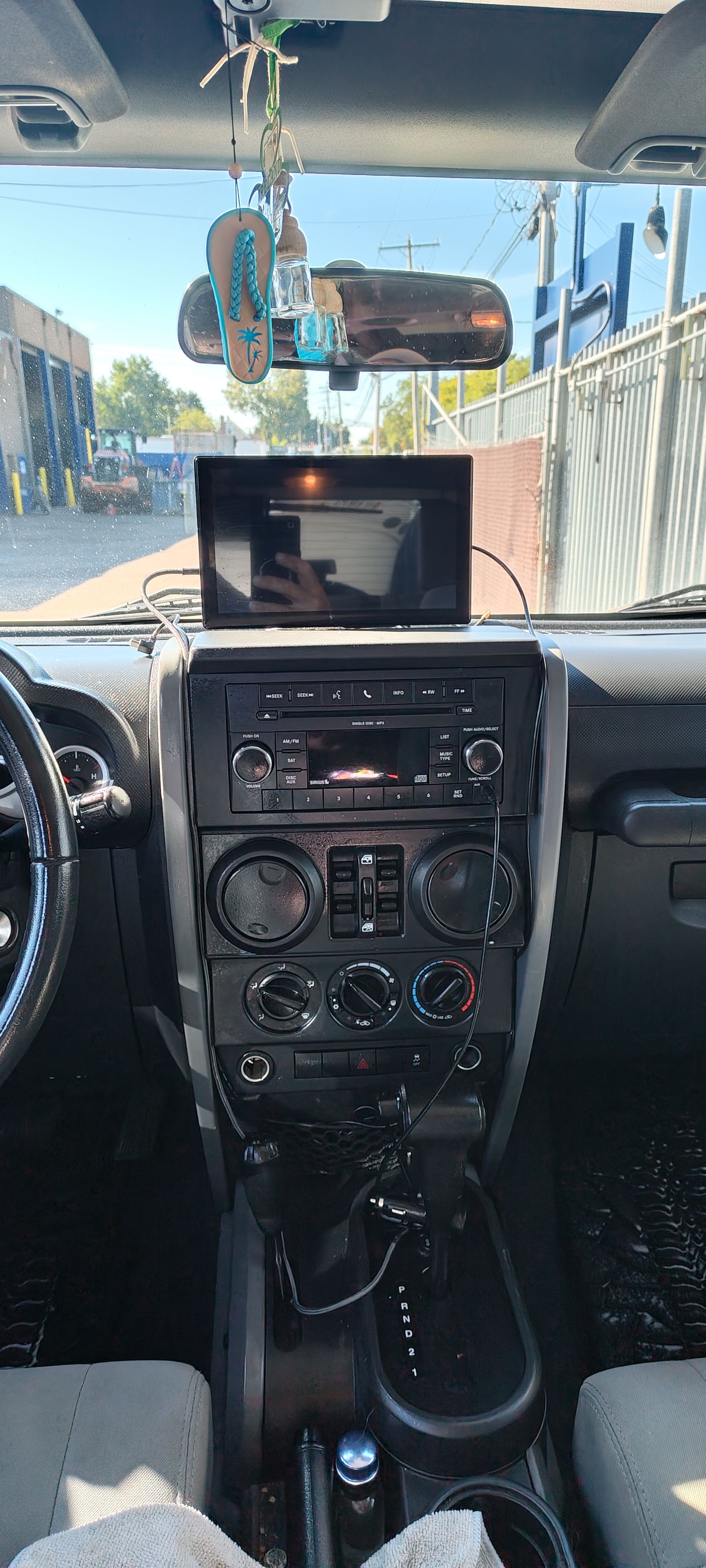 Used 2010 Jeep Wrangler Unlimited Sport AWD/4WD image 6