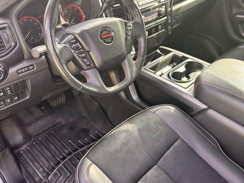 Used 2020 Nissan Titan PRO-4X w/ Pro-4x Utility Package AWD/4WD image 12