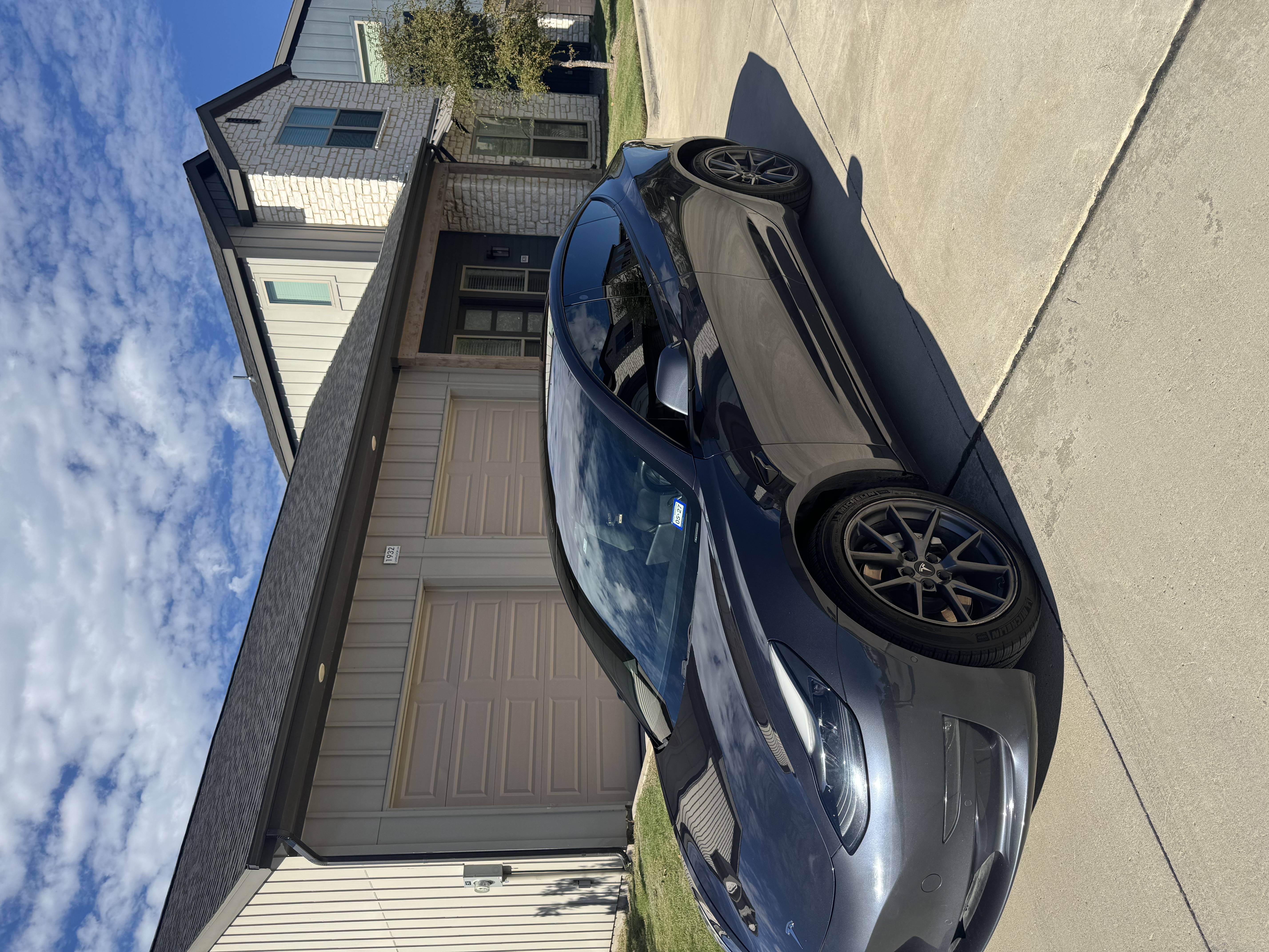 Used 2021 Tesla Model 3 Long Range AWD/4WD image 1