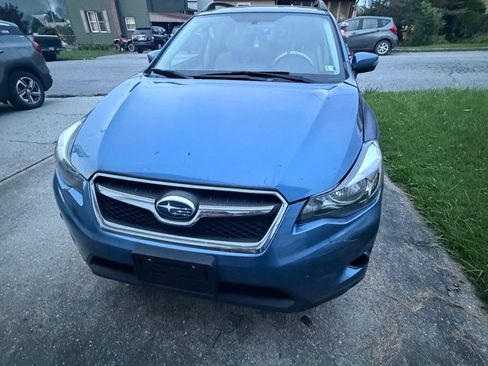 Used 2015 Subaru Crosstrek 2.0i Premium AWD/4WD image 1