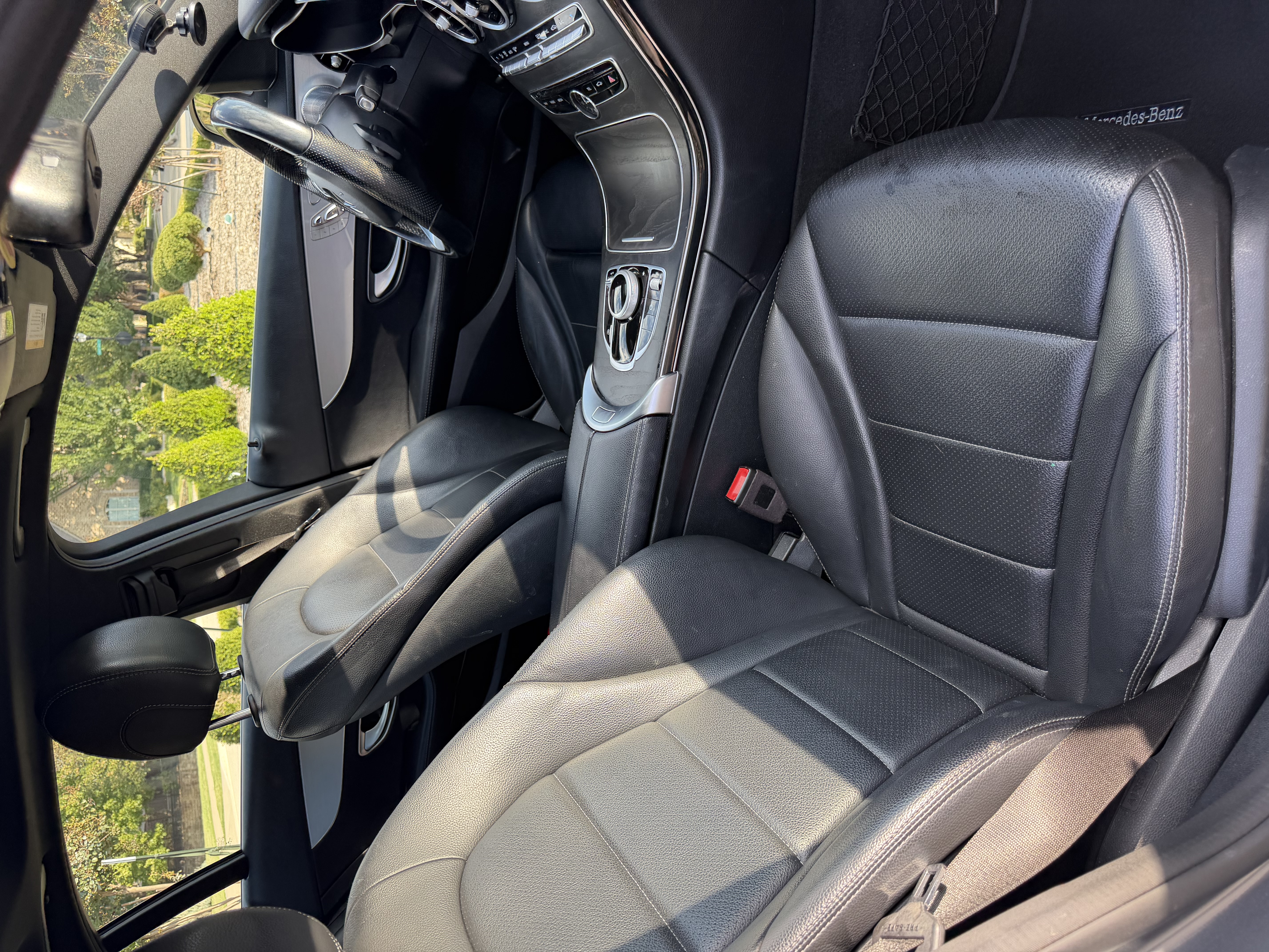 Used 2018 Mercedes-Benz C 300 Sedan image 15