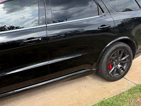 Used 2020 Dodge Durango SRT w/ Technology Group AWD/4WD image 14