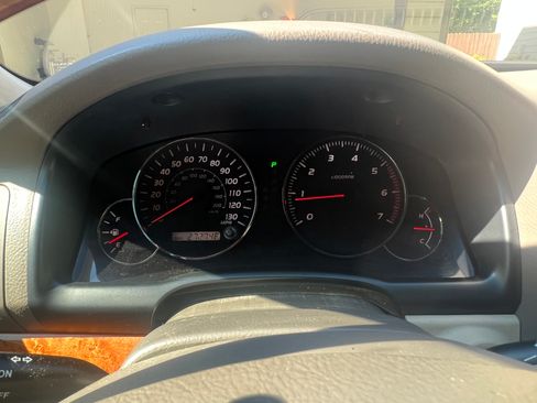 Used 2004 Lexus GX 470 AWD/4WD image 11