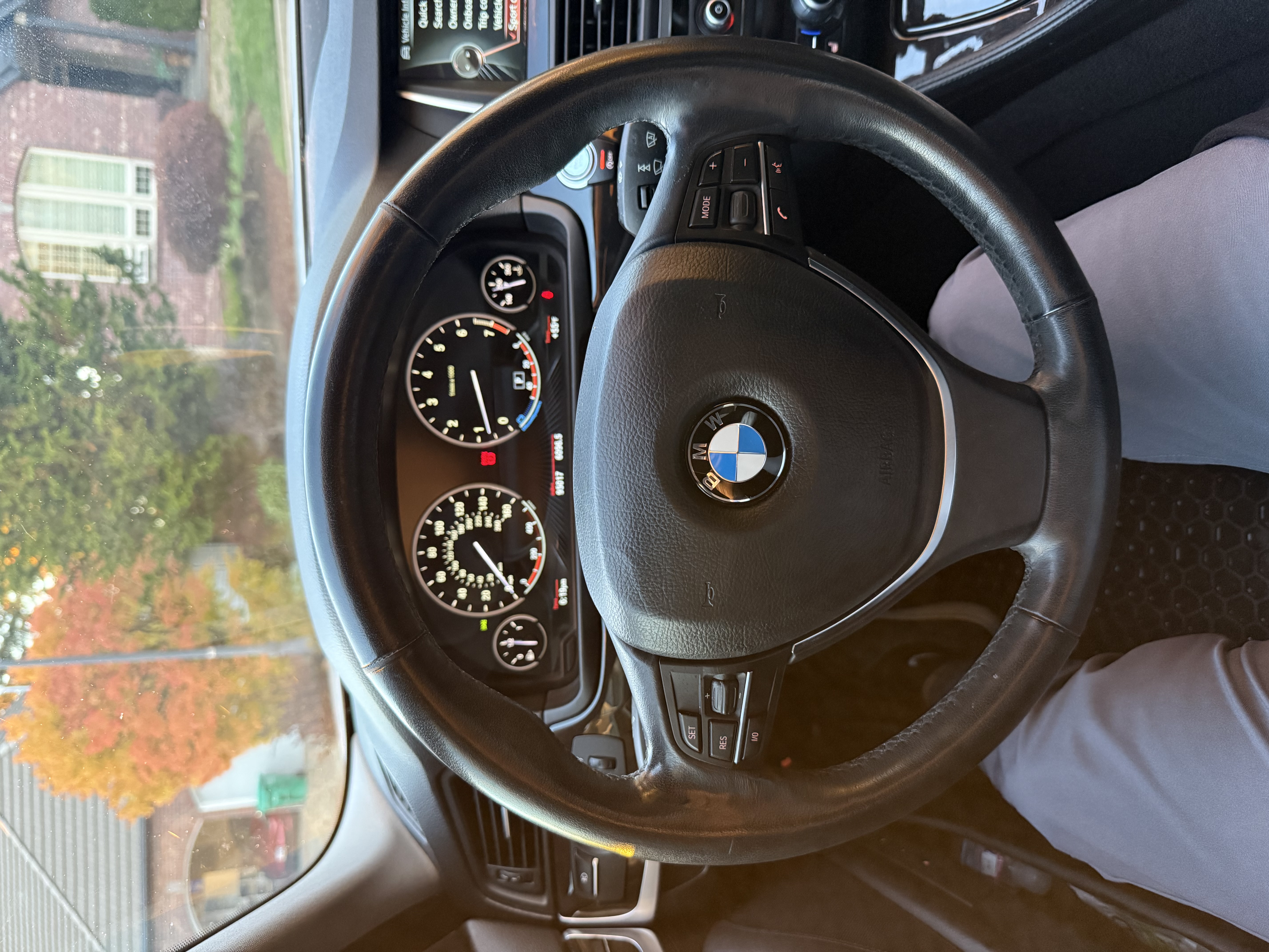 Used 2014 BMW 535i xDrive Sedan AWD/4WD image 9