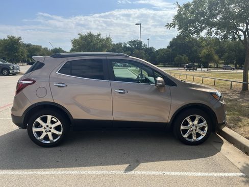 Used 2018 Buick Encore Sport Touring w/ Safety Package FWD image 2