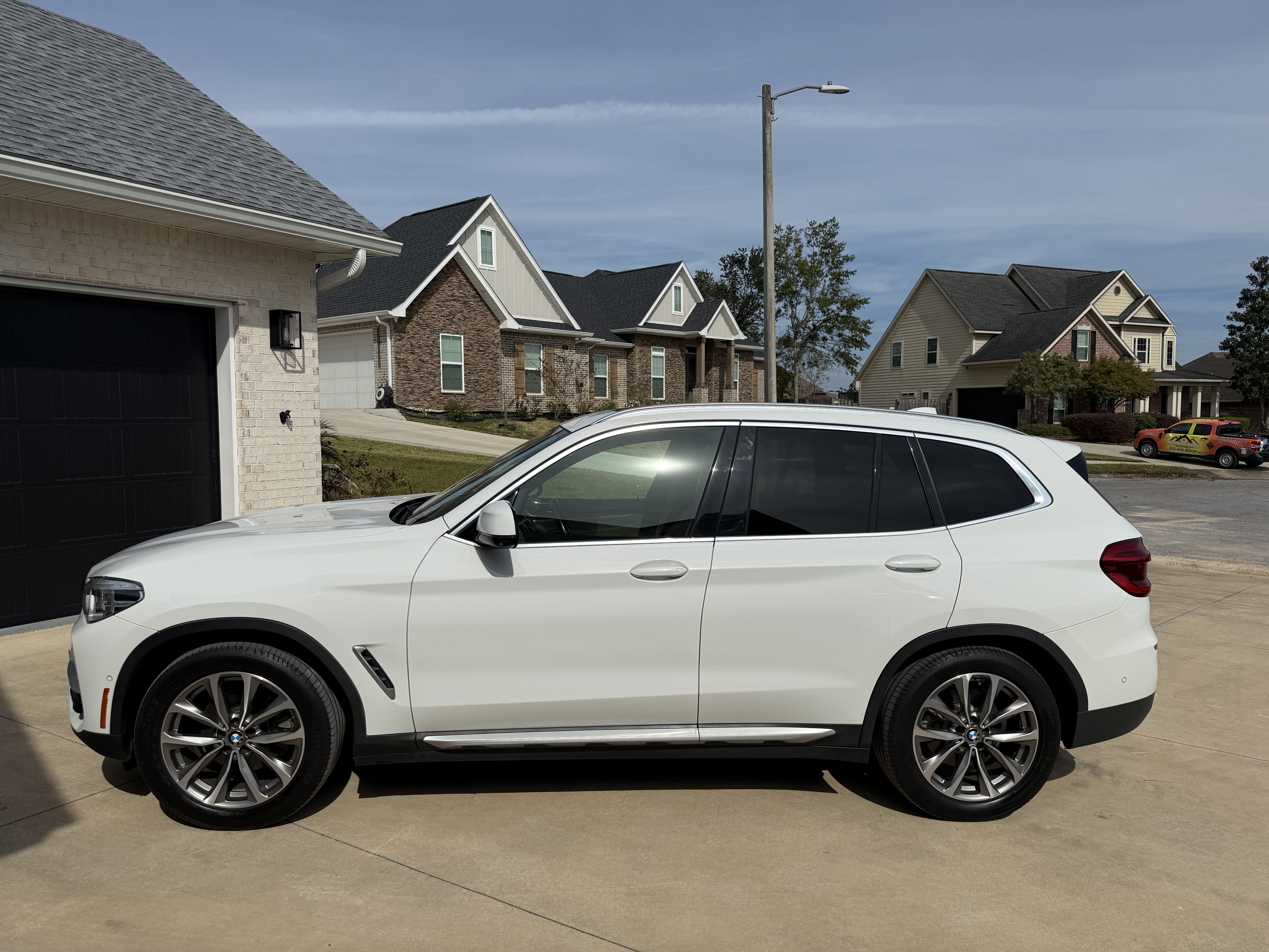 Used 2019 BMW X3 xDrive30i w/ Executive Package AWD/4WD image 11
