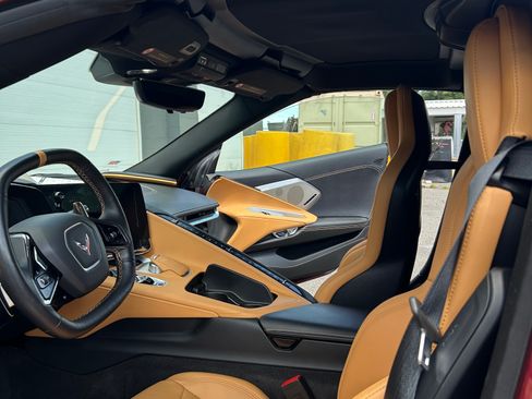 Used 2020 Chevrolet Corvette Stingray Preferred Cpe w/ 2LT Preferred Equipment Group RWD image 9