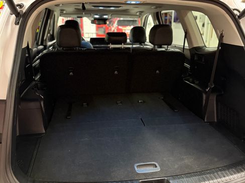 Used 2020 Kia Telluride EX image 19