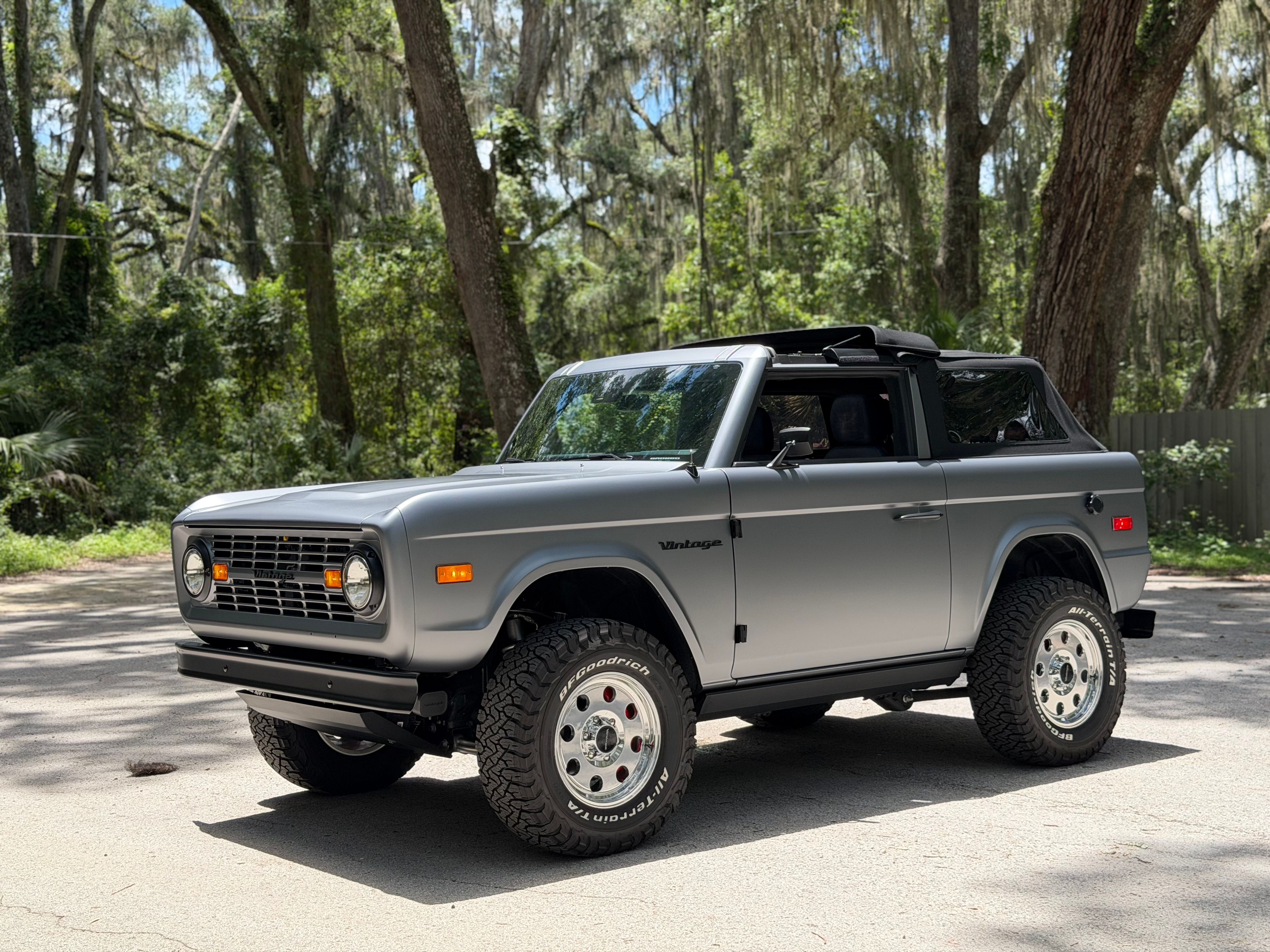 Used 2024 Ford Bronco Black Diamond AWD/4WD image 9