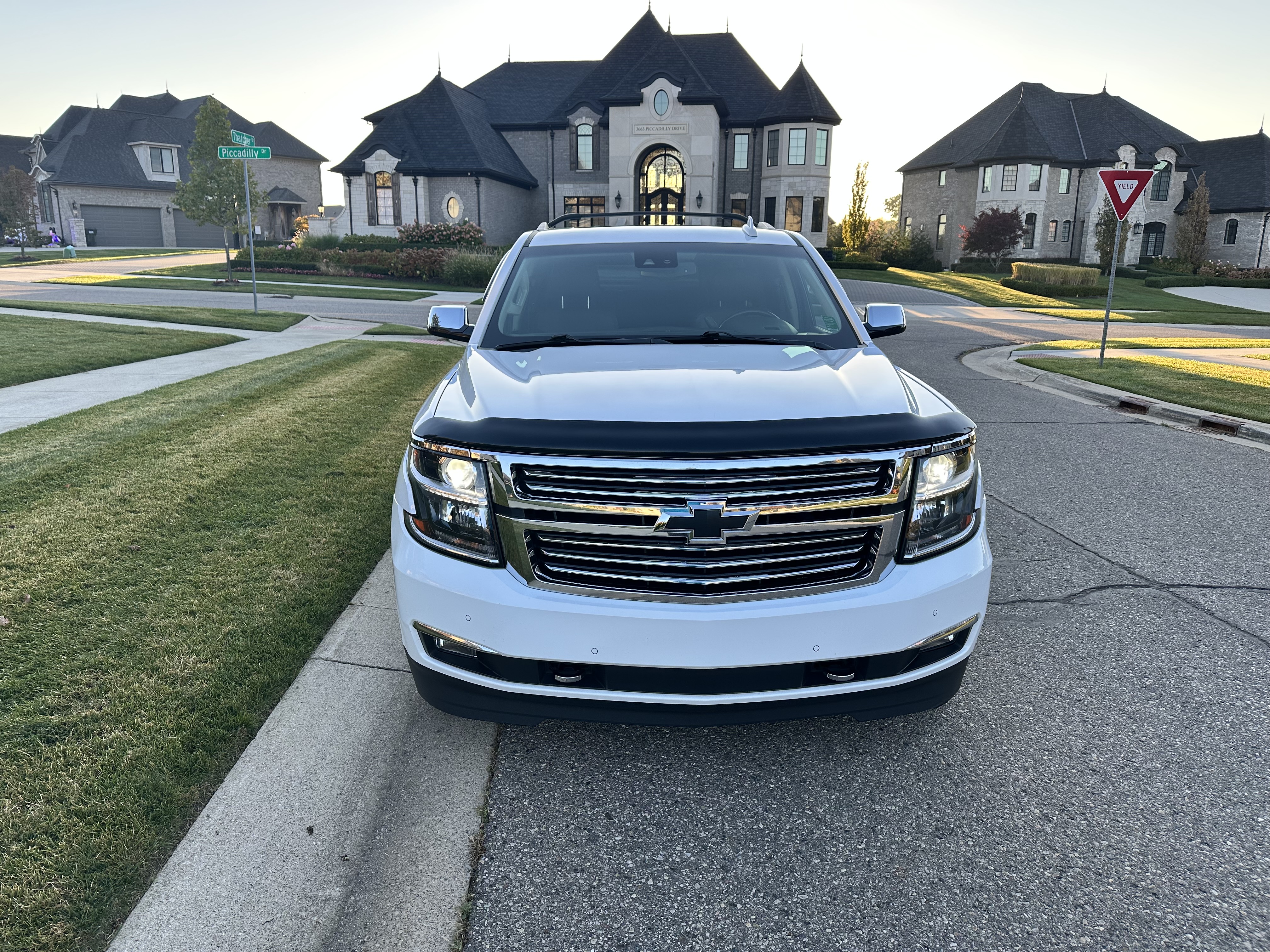 Used 2016 Chevrolet Suburban LTZ AWD/4WD image 1