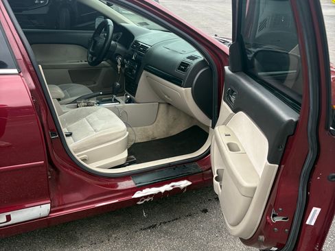 Used 2007 Ford Fusion SEL FWD image 11