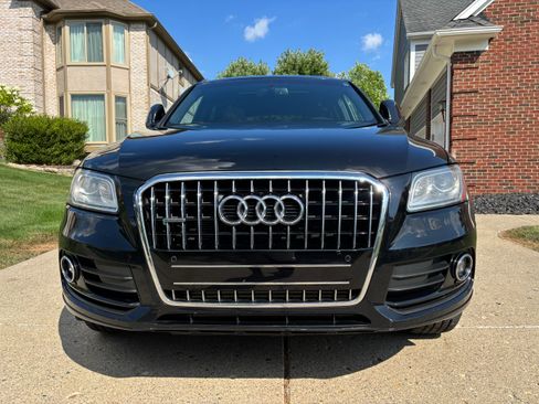 Used 2015 Audi Q5 2.0T Premium Plus w/ Technology Package AWD/4WD image 10