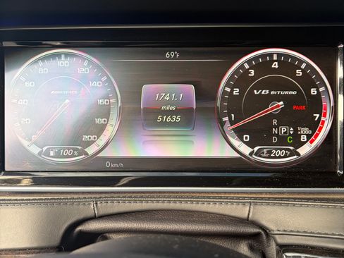 Used 2015 Mercedes-Benz S 63 AMG 4MATIC Sedan image 12