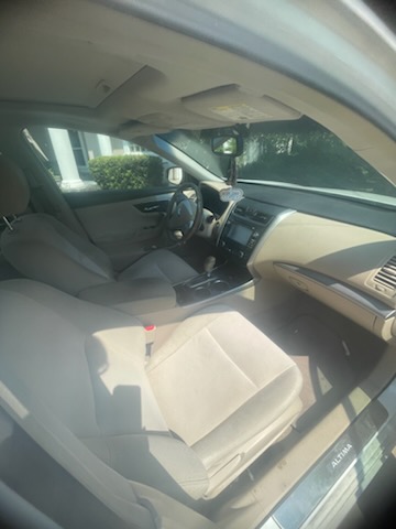 Used 2013 Nissan Altima 3.5 SV w/ Navigation Pkg FWD image 6