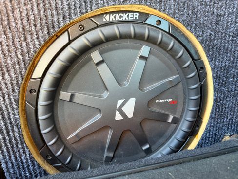 Used 2015 Ford F150 XLT w/ Equipment Group 302A Luxury image 19