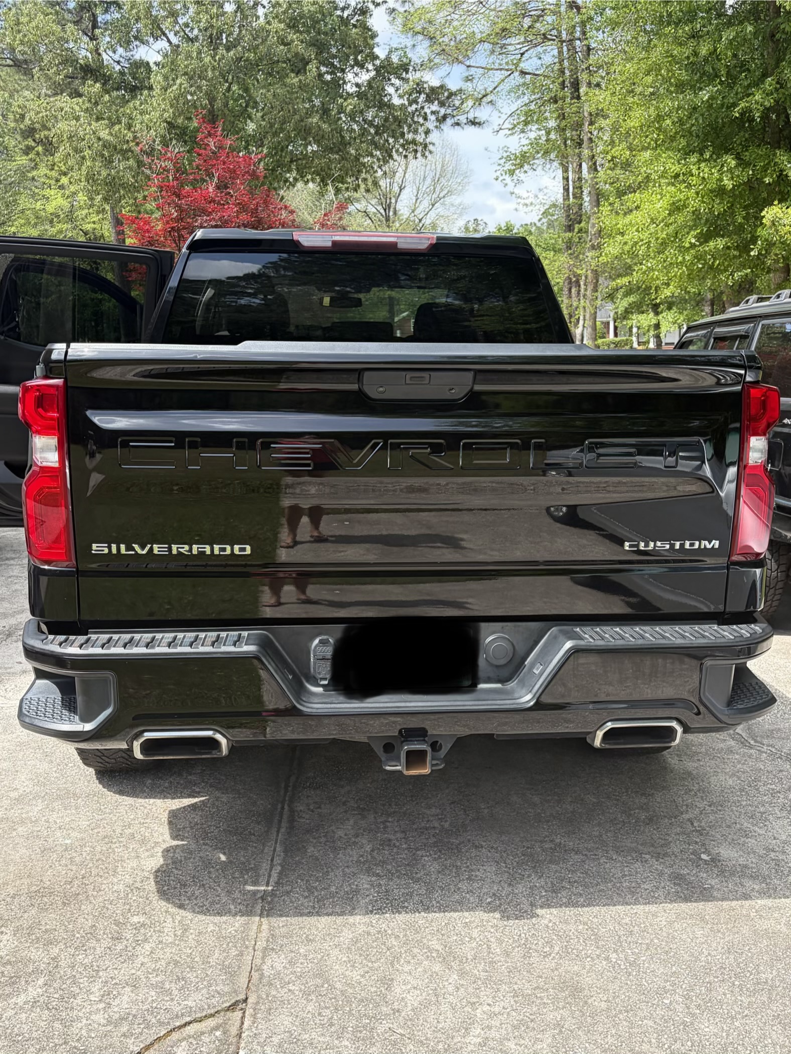 Used 2020 Chevrolet Silverado 1500 Custom w/ Custom Value Package AWD/4WD image 10