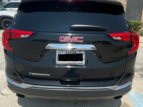 Used 2020 GMC Terrain SLT w/ Preferred Package image 5