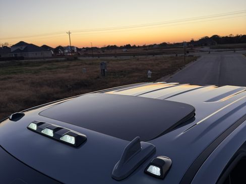 Used 2025 GMC Sierra 2500 AT4X w/ AT4X AEV Edition image 19