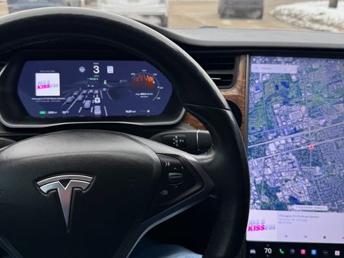 Used 2020 Tesla Model S Performance image 11