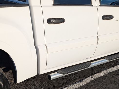 Used 2007 Mitsubishi Raider LS image 11