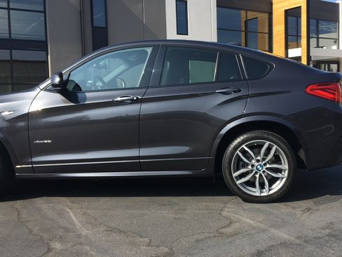 Used 2017 BMW X4 xDrive28i image 5