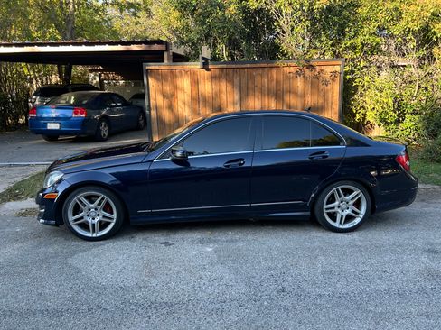 Used 2014 Mercedes-Benz C 350 Sport image 9