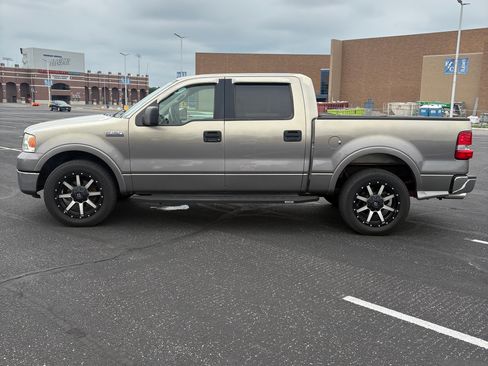Used 2006 Ford F150 Lariat AWD/4WD image 12