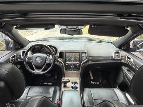 Used 2014 Jeep Grand Cherokee Overland AWD/4WD image 8