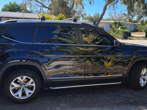 Used 2018 Volkswagen Atlas SEL image 1