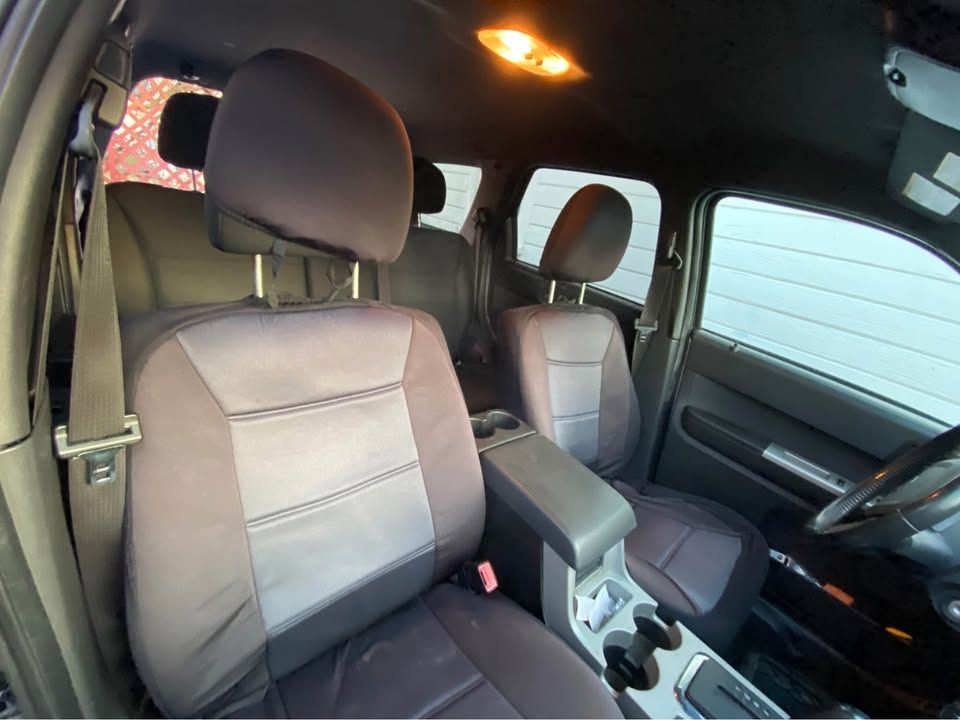 Used 2012 Ford Escape XLT AWD/4WD image 9