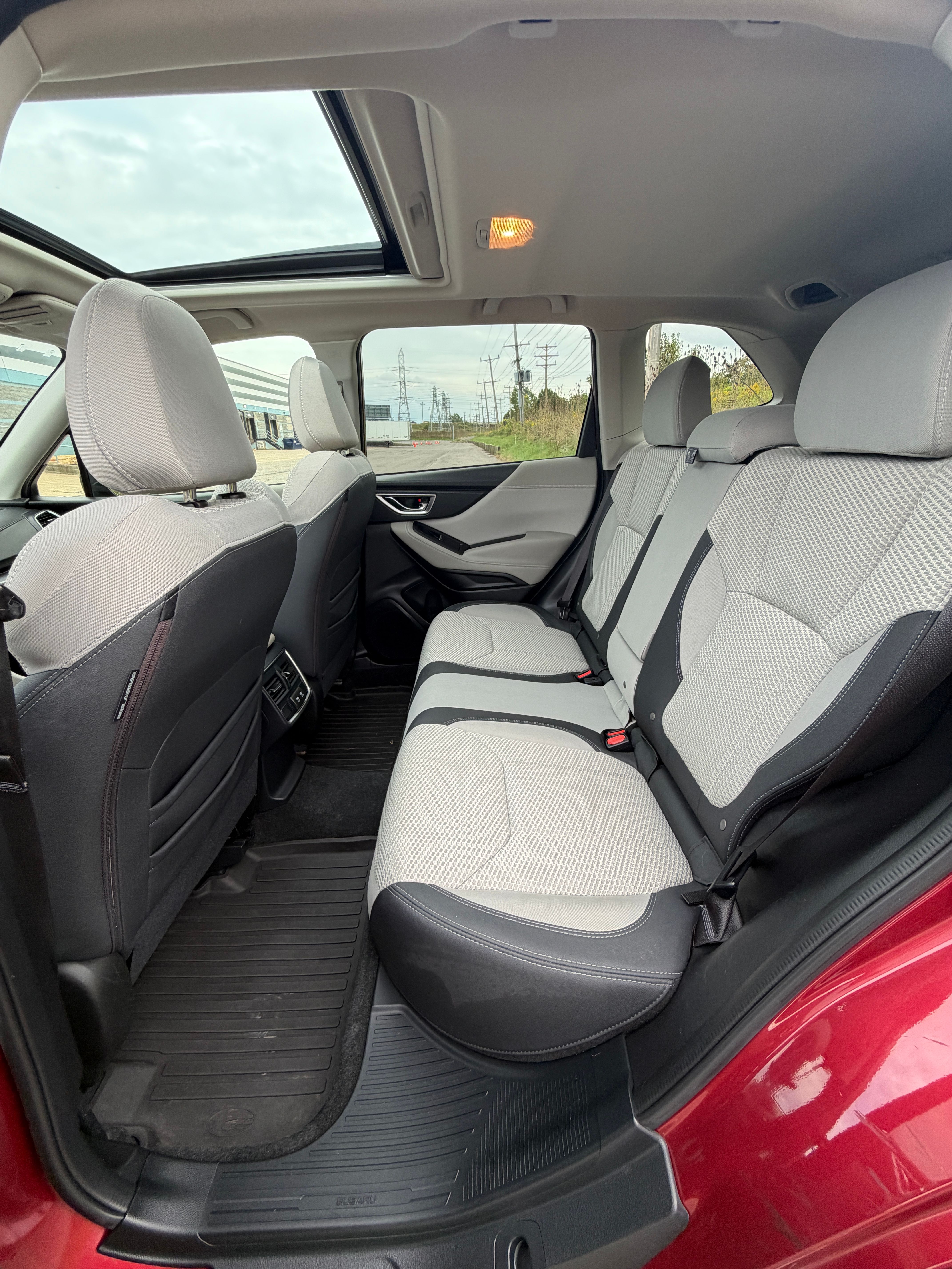 Used 2019 Subaru Forester Premium AWD/4WD image 17