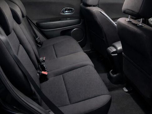 Used 2017 Honda HR-V EX image 14