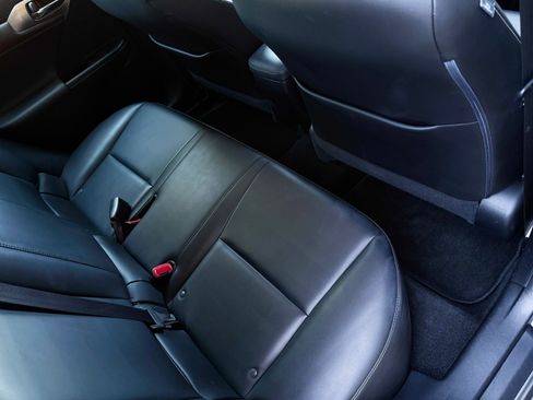 Used 2014 Lexus CT 200h 200h Hatchback 4D image 12