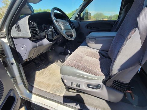Used 2002 Dodge Ram 2500 Truck 4x4 Quad Cab image 13
